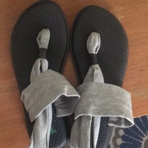 Sanuk sandals